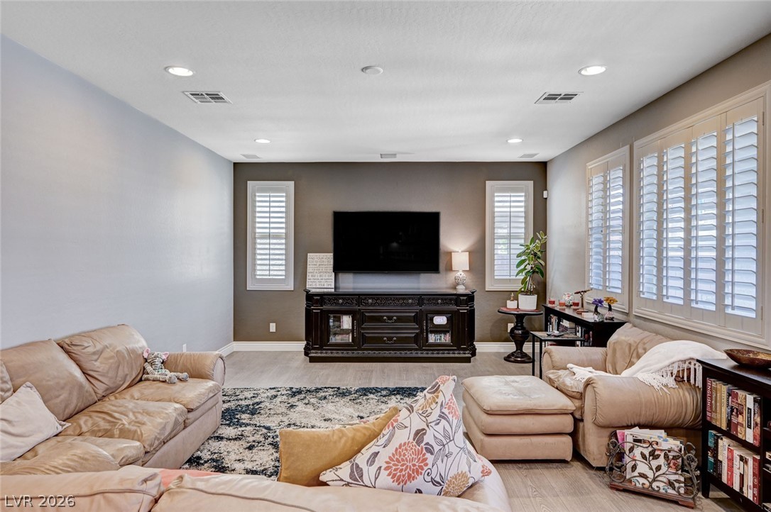 124 Nola Stream Court Las Vegas NV 89183