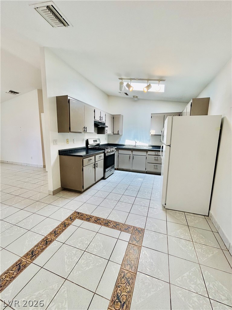 1918 King Hill Street Las Vegas NV 89106