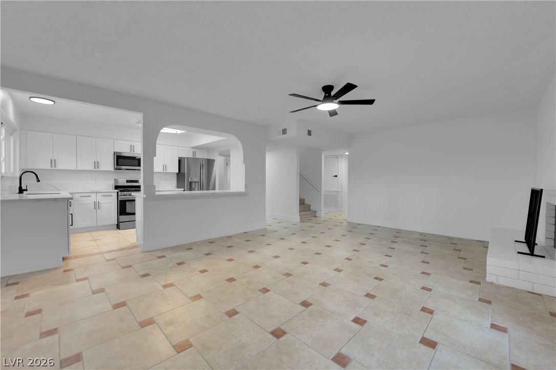 100 Sedran Place Las Vegas NV 89145