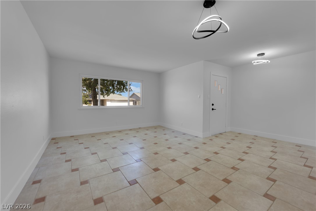 100 Sedran Place Las Vegas NV 89145