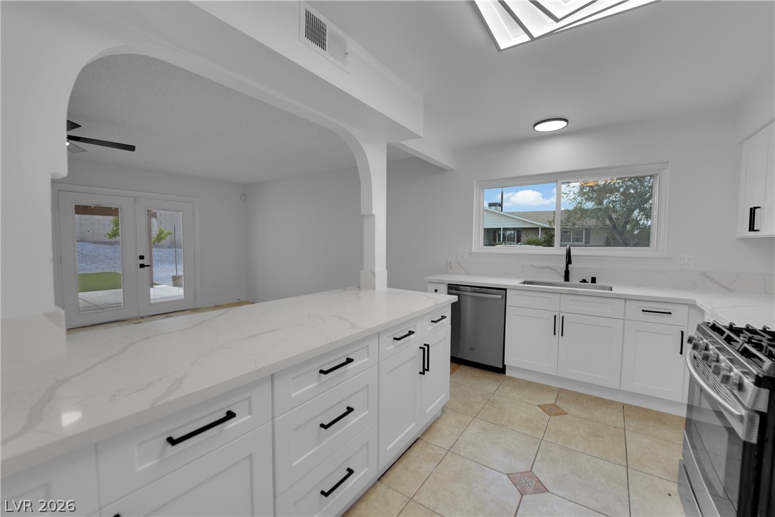 100 Sedran Place Las Vegas NV 89145
