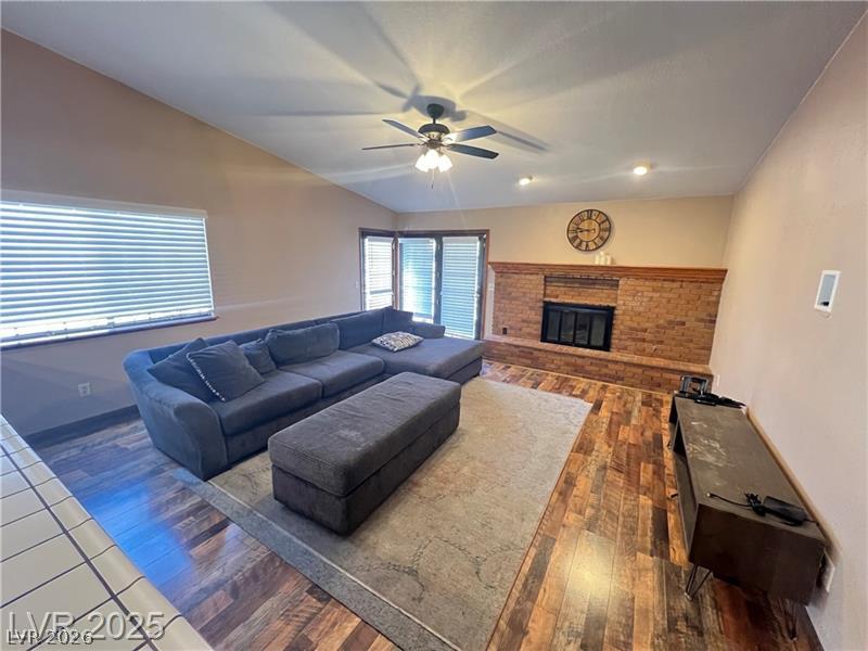 5242 Dickens Drive Las Vegas NV 89119
