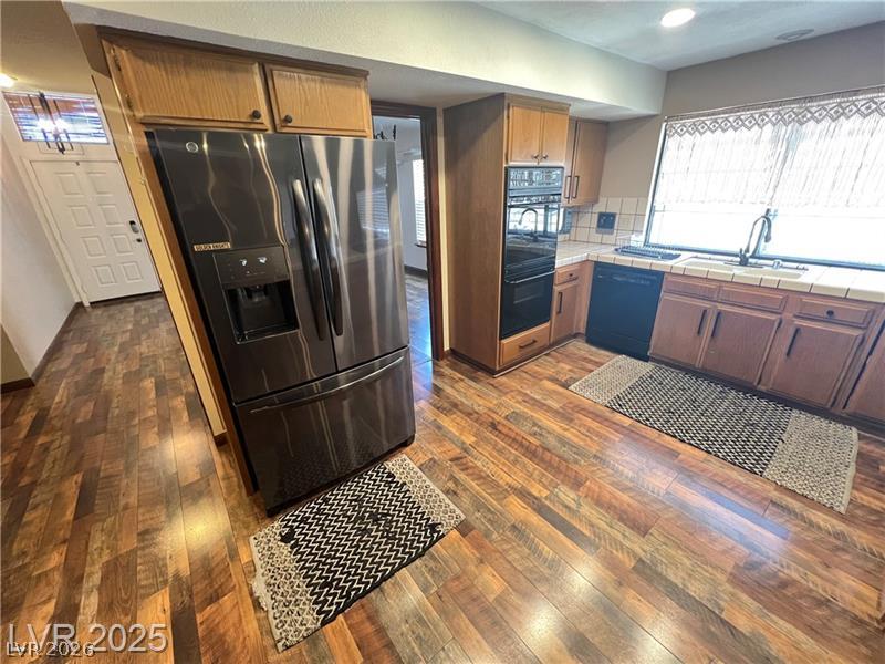 5242 Dickens Drive Las Vegas NV 89119