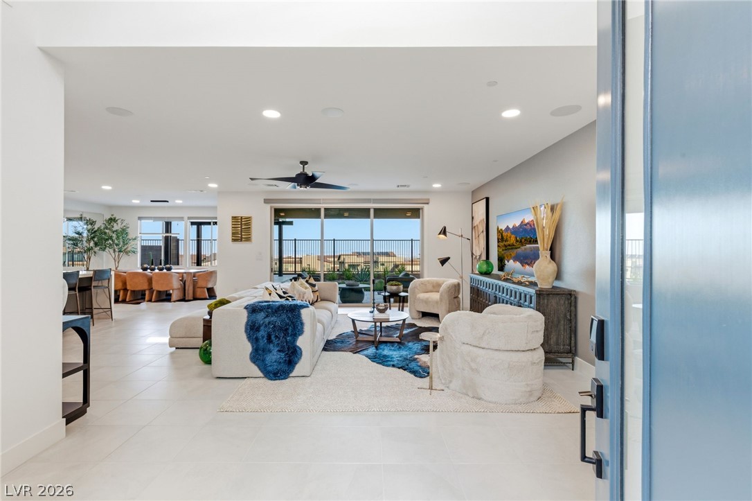 424 Crown Mesa Avenue Las Vegas NV 89138