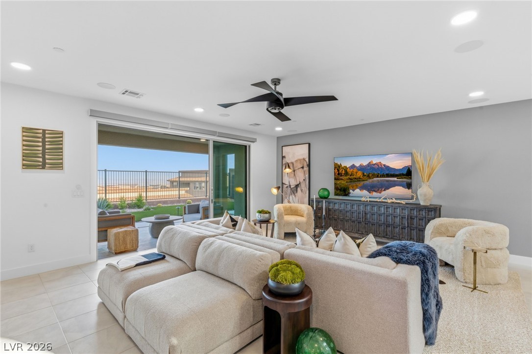 424 Crown Mesa Avenue Las Vegas NV 89138