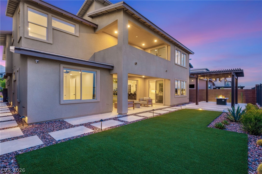 424 Crown Mesa Avenue Las Vegas NV 89138