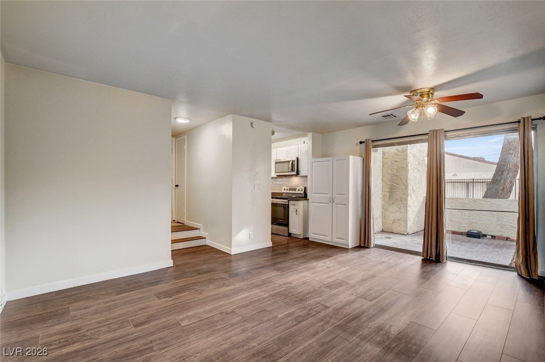 5023 Spencer Street B Las Vegas NV 89119