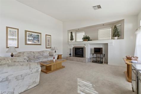 7430 Bisonwood Avenue Las Vegas NV 89131