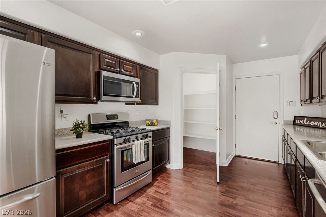 9544 Borough Park Street Las Vegas NV 89178