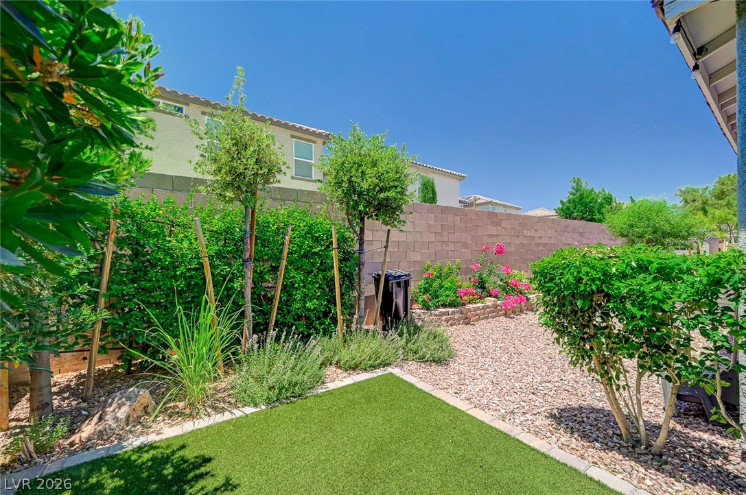 9443 Cumberland Ranch Avenue Las Vegas NV 89178