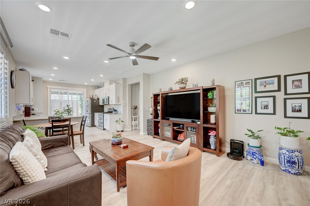 9443 Cumberland Ranch Avenue Las Vegas NV 89178