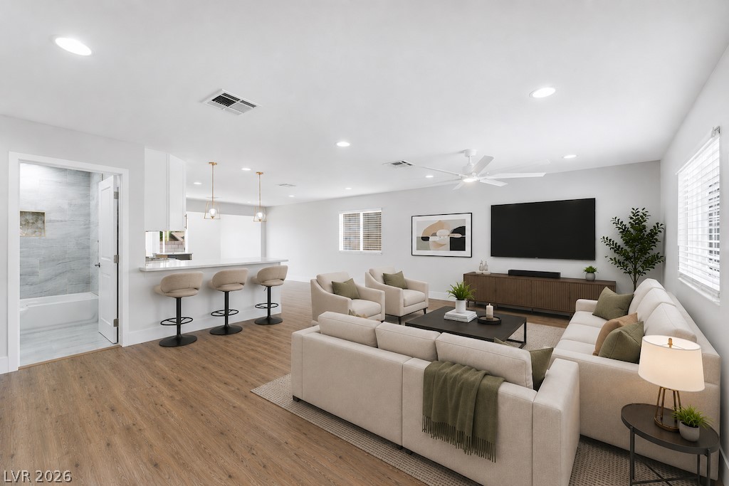 3182 Palmdale Street Las Vegas NV 89121