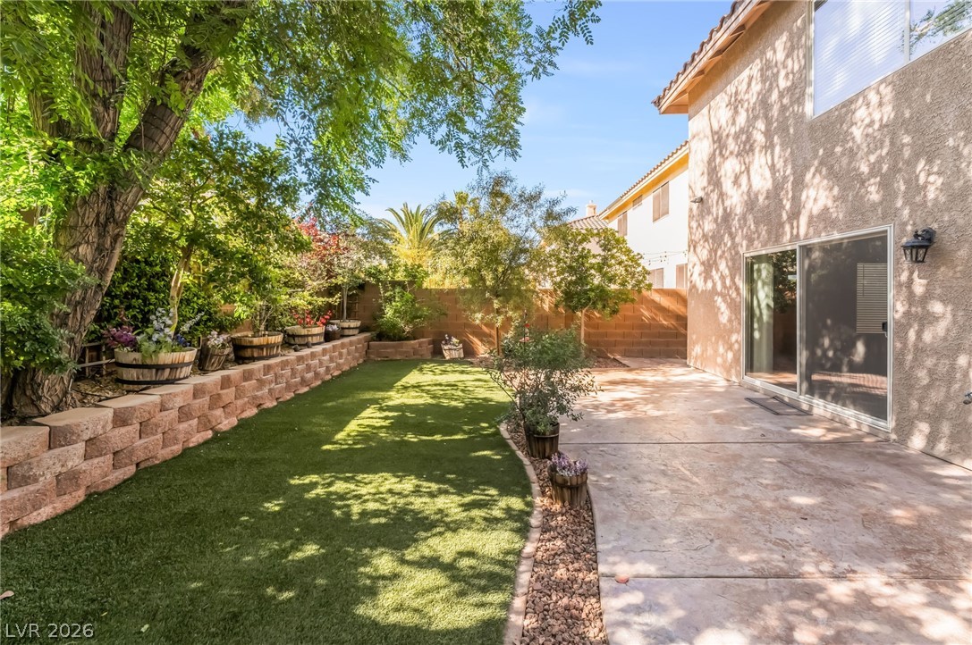 10919 Pentland Downs Street Las Vegas NV 89141