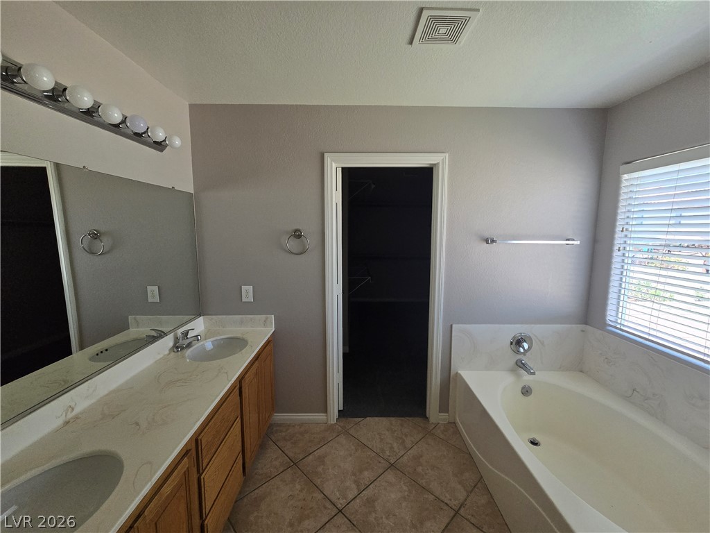 8350 Sterling Harbor Court Las Vegas NV 89117