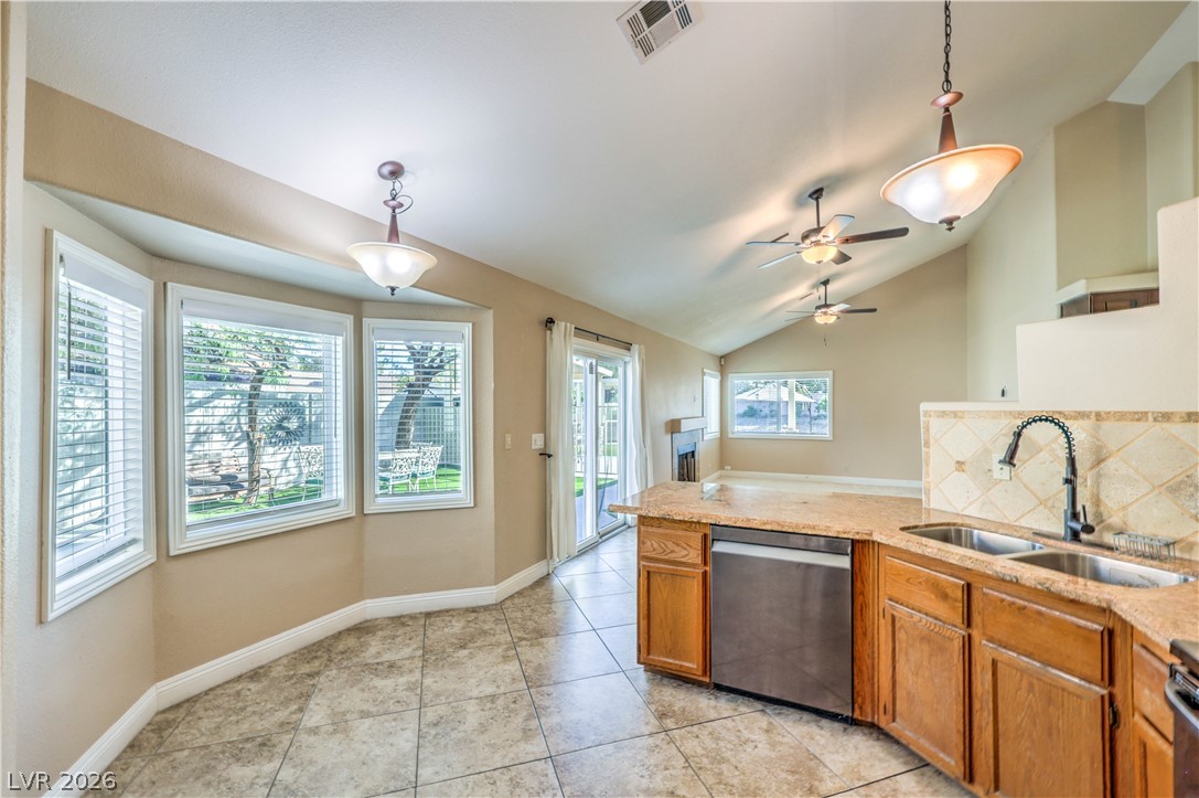 2101 Sun Swept Way Henderson NV 89074