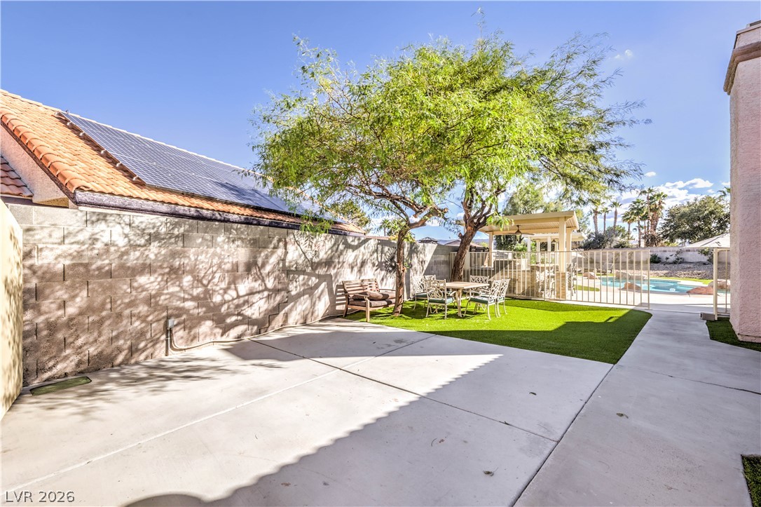 2101 Sun Swept Way Henderson NV 89074