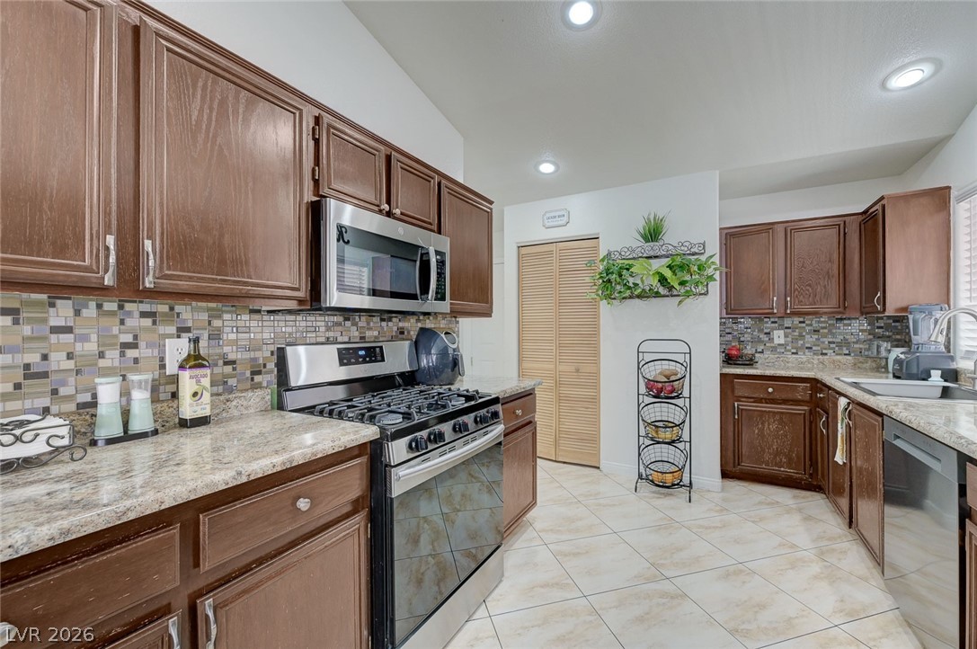 5416 Bible Circle North Las Vegas NV 89031