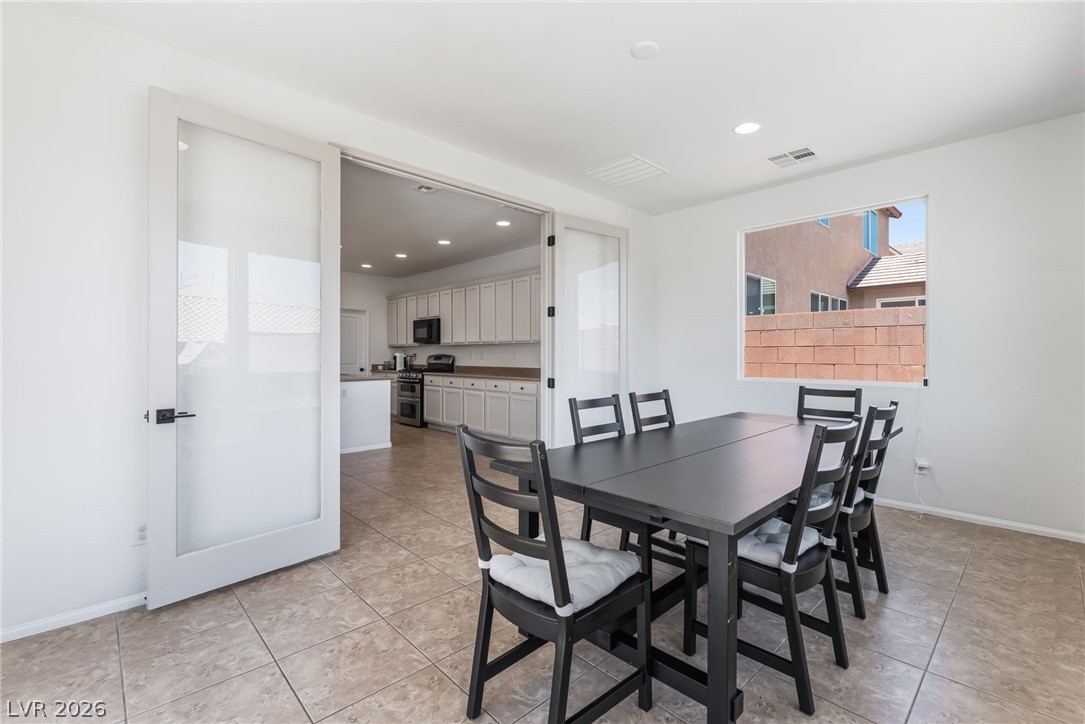 7042 Chestnut Valley Street Las Vegas NV 89166