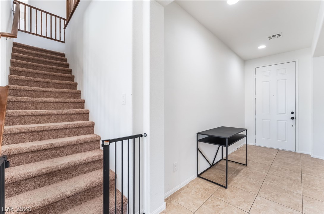 7042 Chestnut Valley Street Las Vegas NV 89166