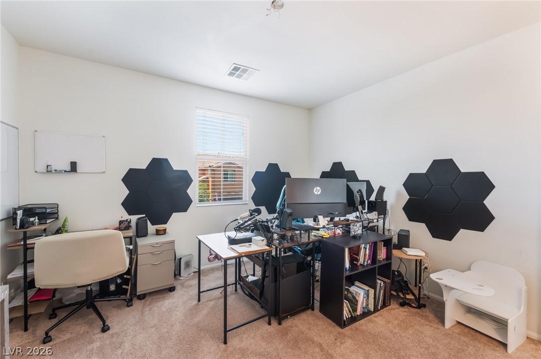 7042 Chestnut Valley Street Las Vegas NV 89166