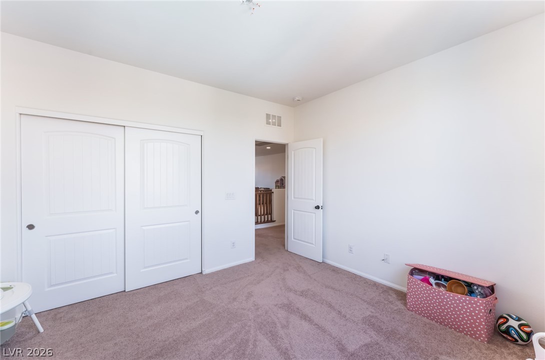 7042 Chestnut Valley Street Las Vegas NV 89166