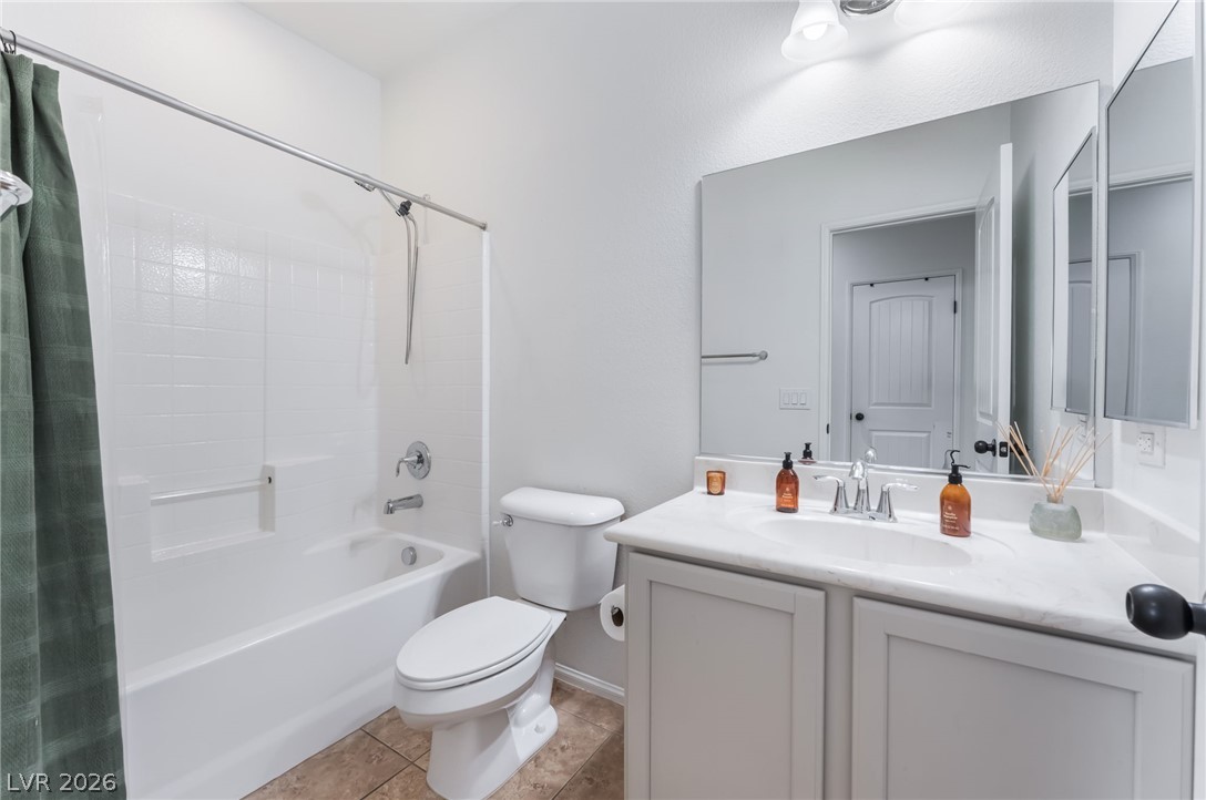 7042 Chestnut Valley Street Las Vegas NV 89166