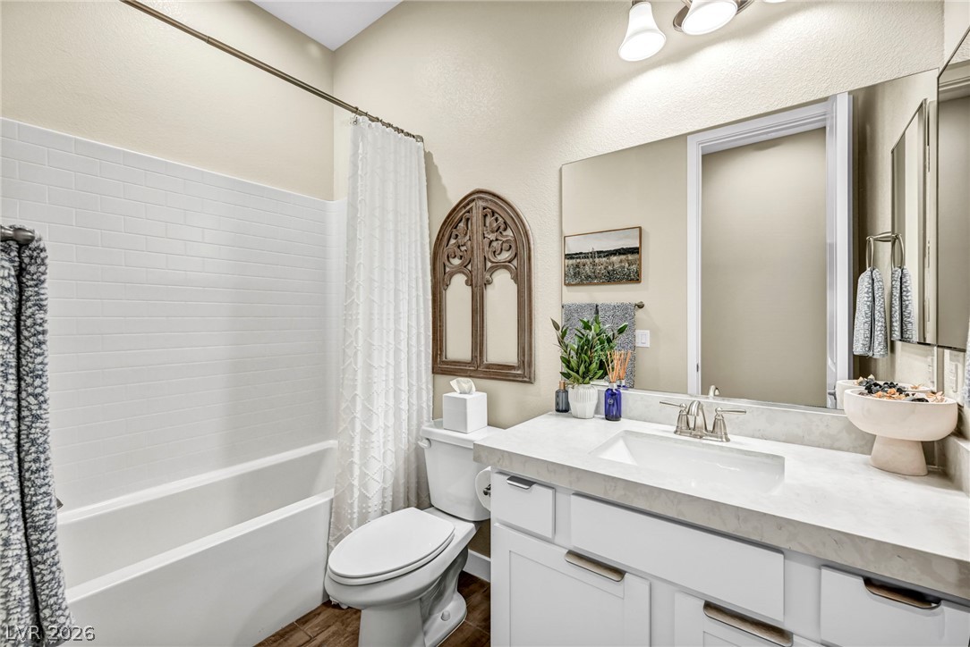 140 Royal Cascade Avenue Henderson NV 89011