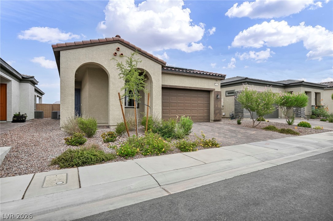 140 Royal Cascade Avenue Henderson NV 89011
