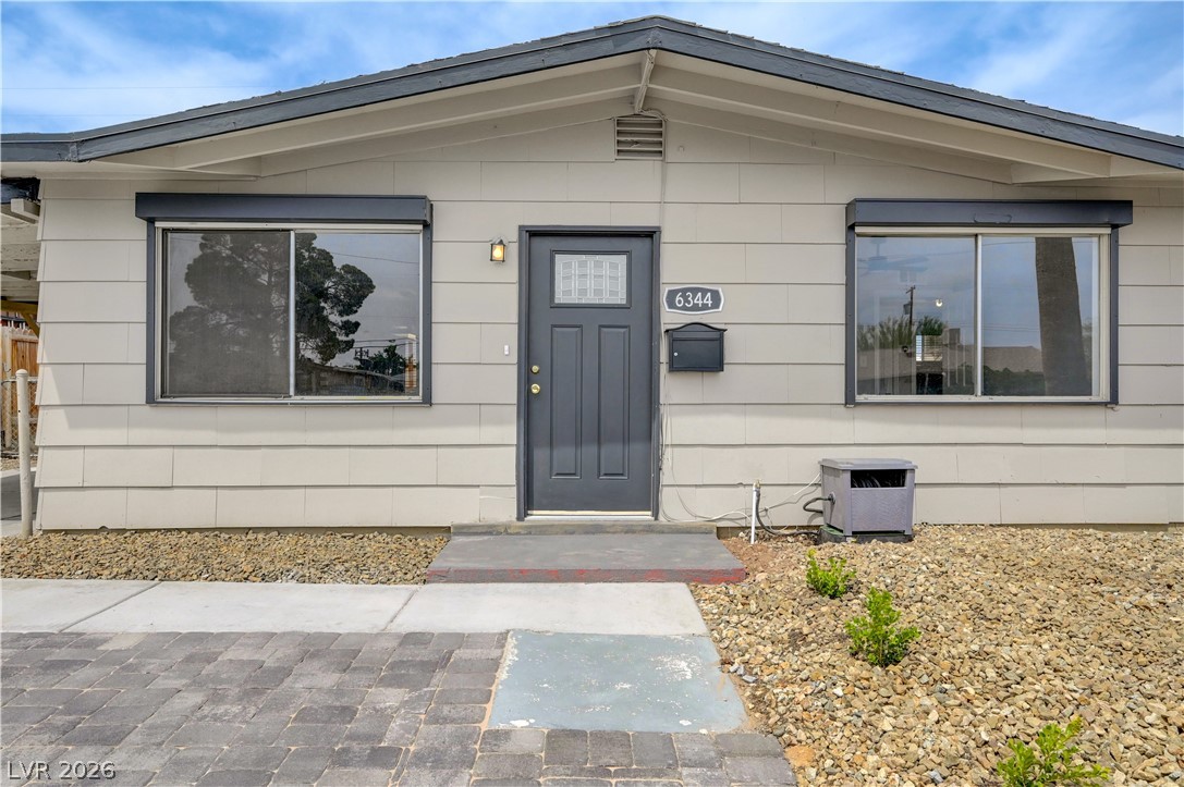 6344 Evergreen Avenue Las Vegas NV 89107