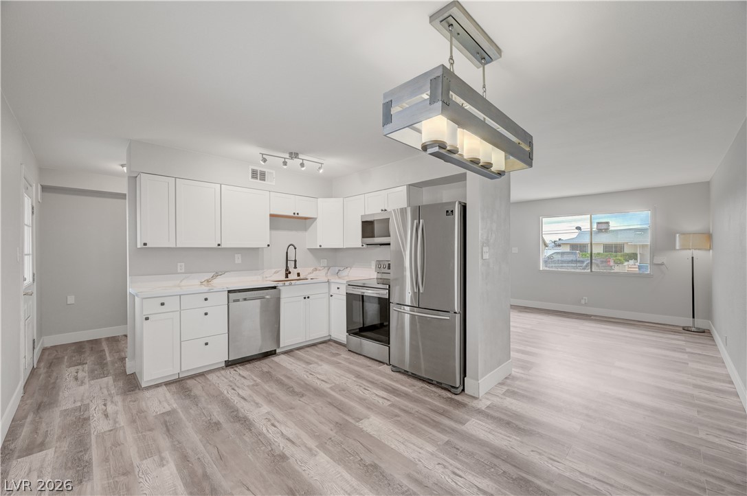 6344 Evergreen Avenue Las Vegas NV 89107
