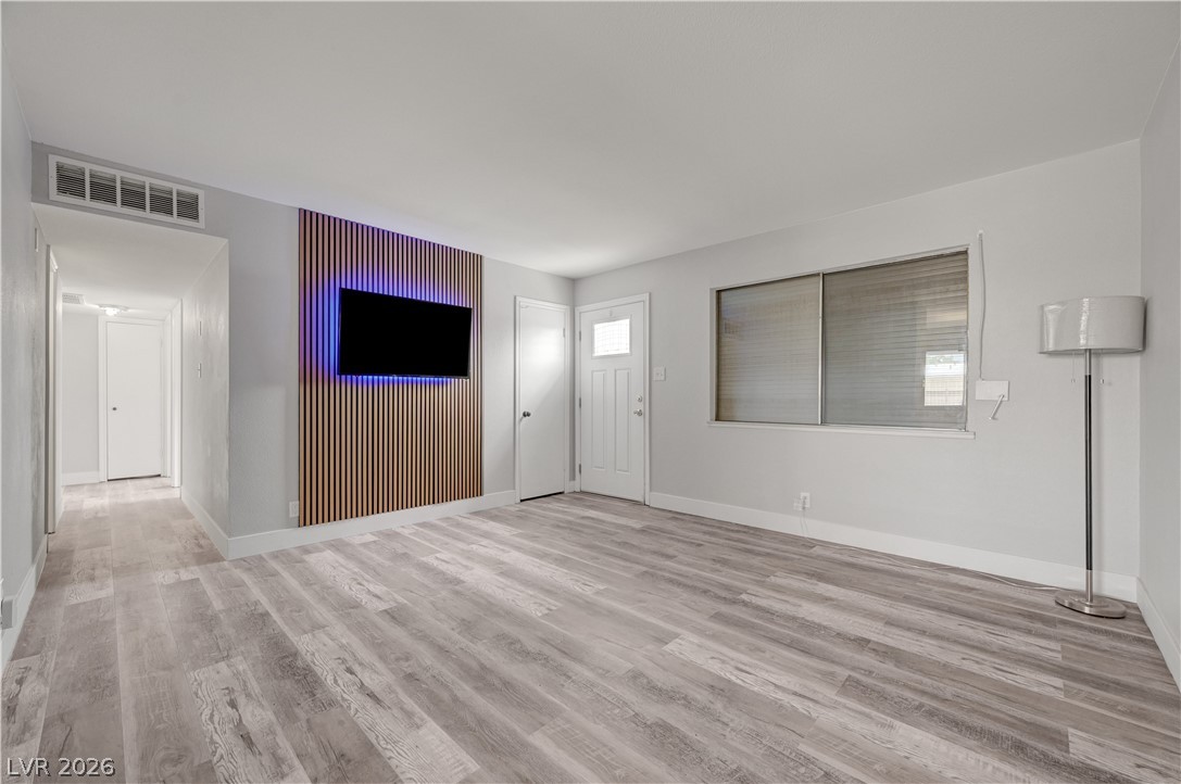 6344 Evergreen Avenue Las Vegas NV 89107