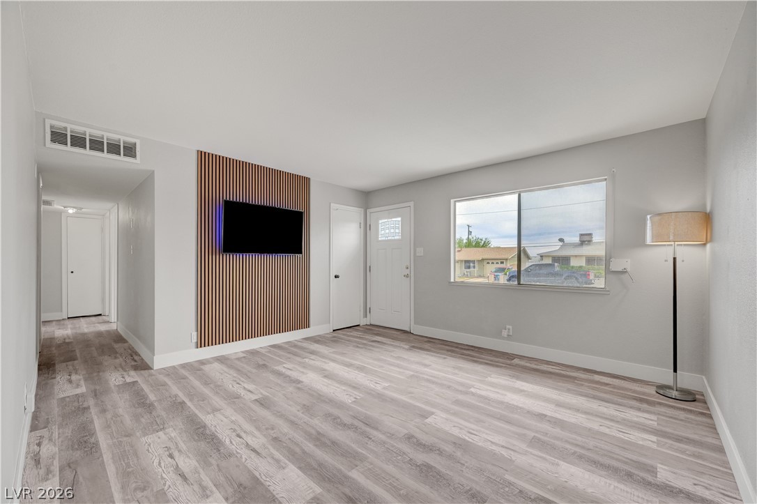 6344 Evergreen Avenue Las Vegas NV 89107