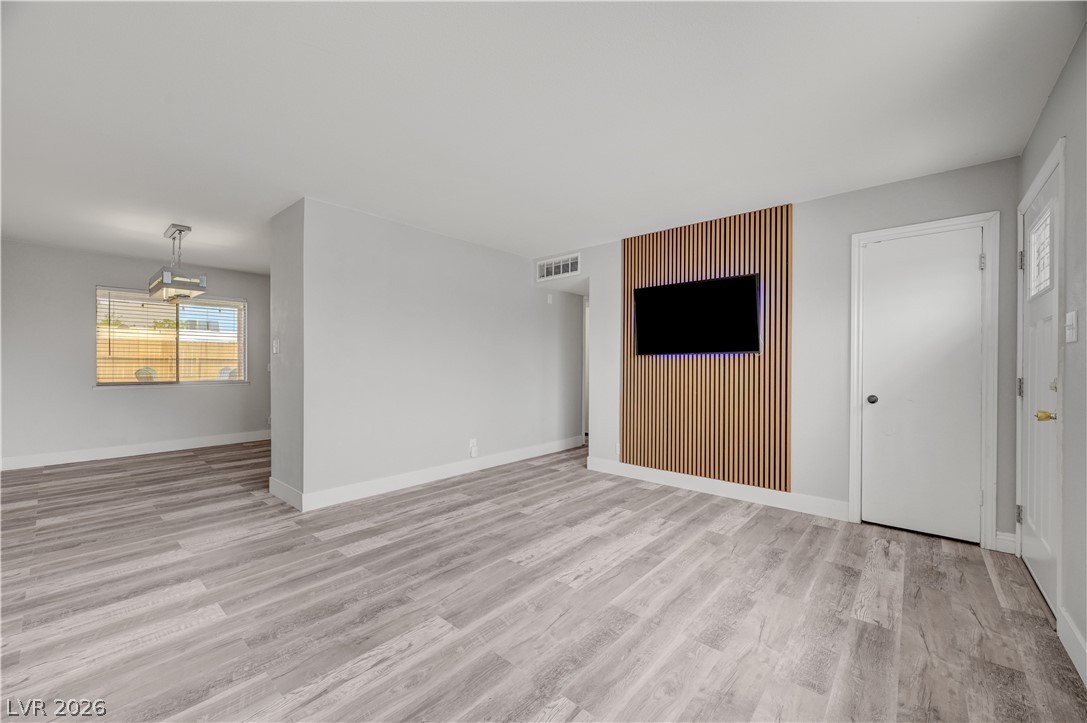 6344 Evergreen Avenue Las Vegas NV 89107