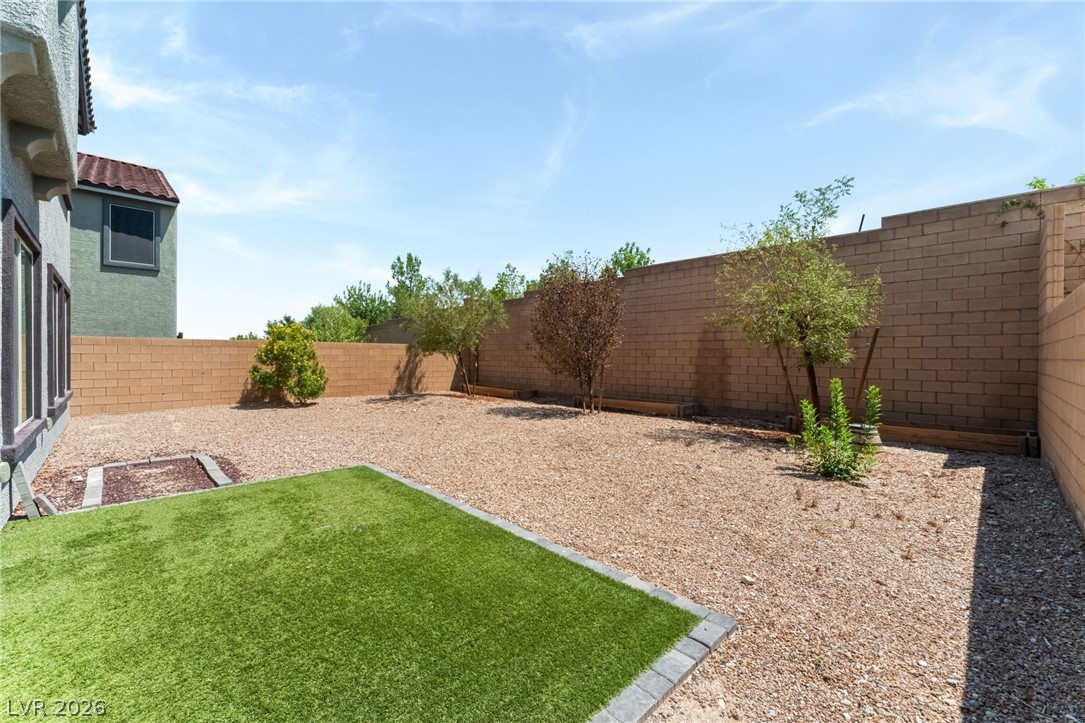9993 Birch Knoll Avenue Las Vegas NV 89166