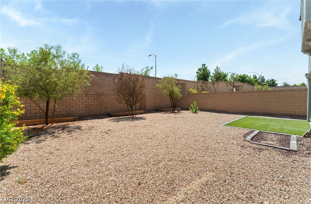 9993 Birch Knoll Avenue Las Vegas NV 89166