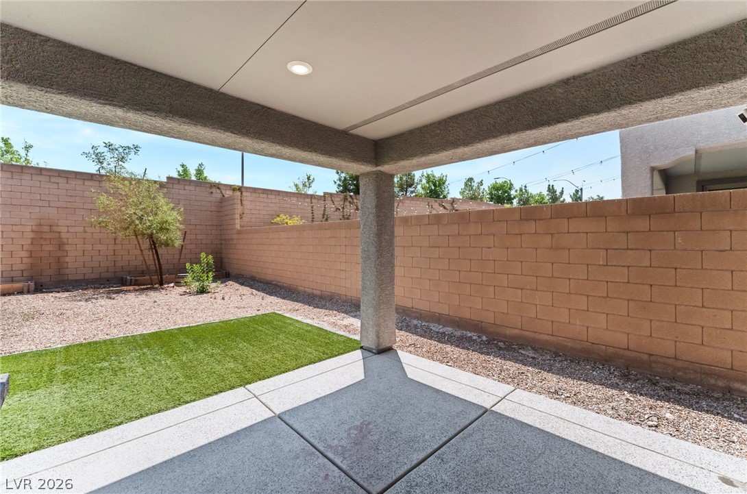 9993 Birch Knoll Avenue Las Vegas NV 89166