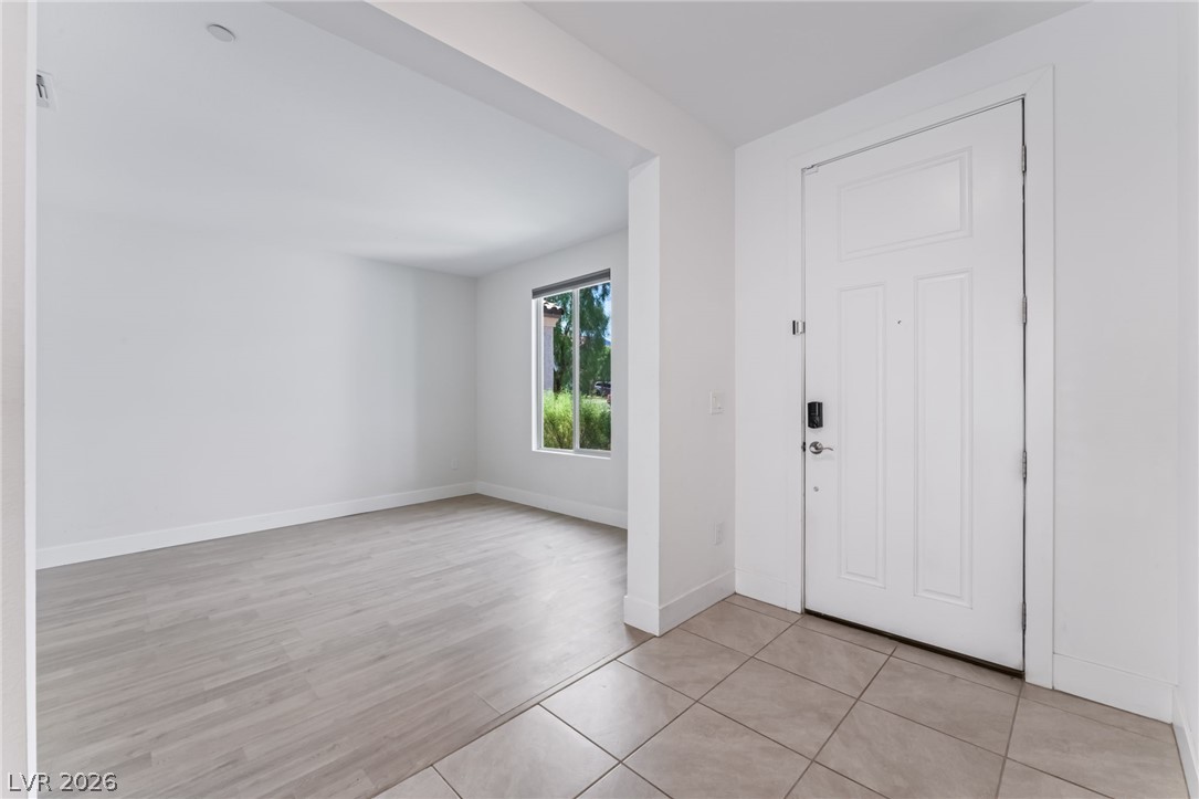9993 Birch Knoll Avenue Las Vegas NV 89166