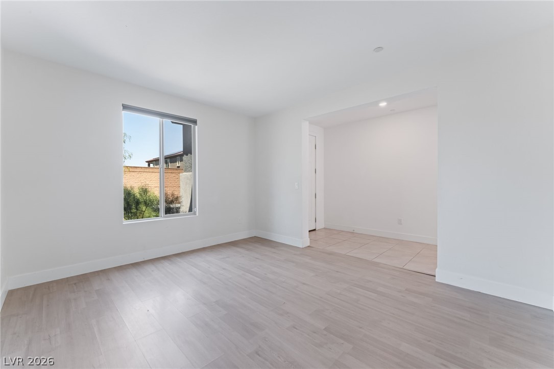 9993 Birch Knoll Avenue Las Vegas NV 89166