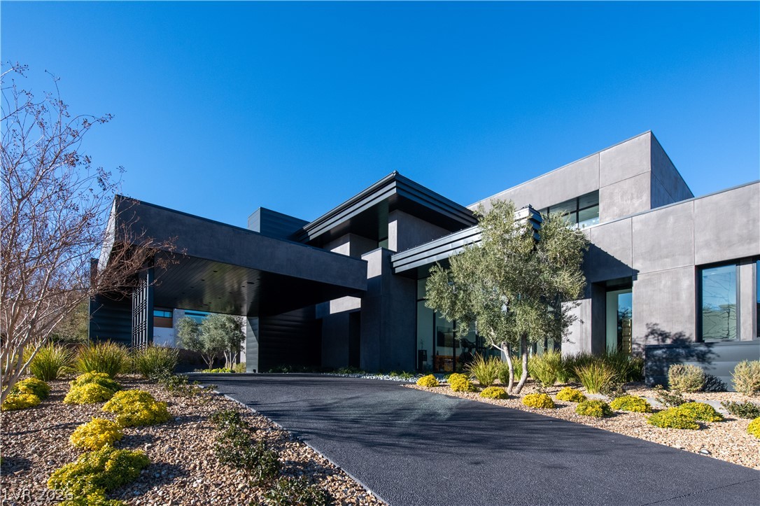 44 Hawk Ridge Drive Las Vegas NV 89135