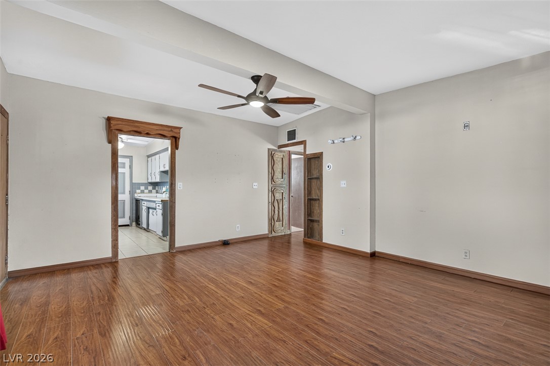 1323 Maui Street Las Vegas NV 89104