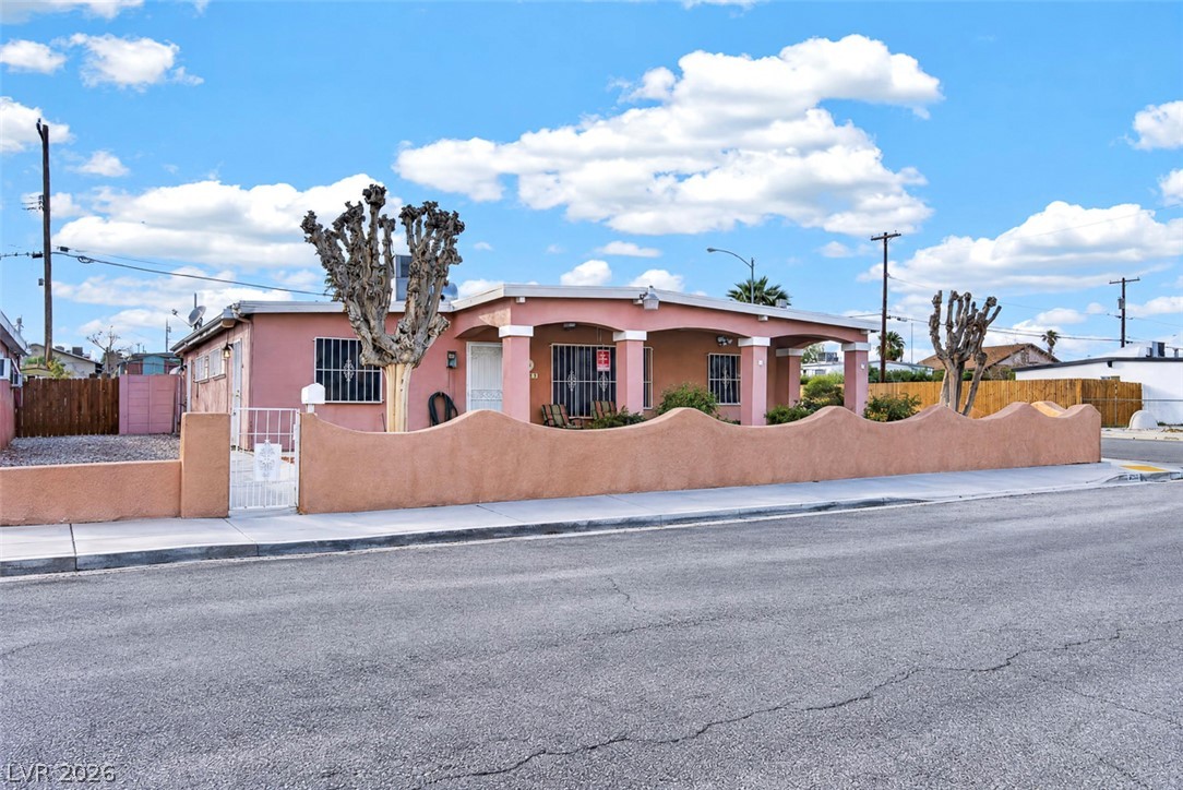 1323 Maui Street Las Vegas NV 89104