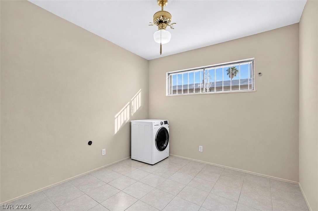 1323 Maui Street Las Vegas NV 89104
