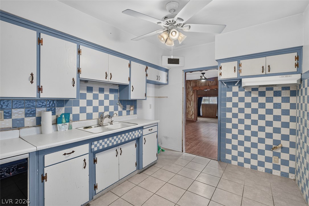 1323 Maui Street Las Vegas NV 89104