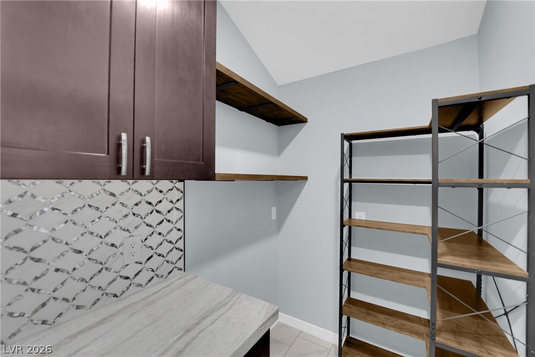 5513 Avenida Vaquero Las Vegas NV 89108