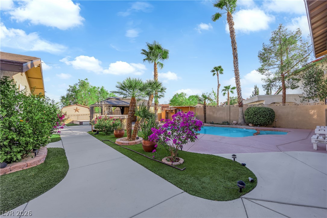 5513 Avenida Vaquero Las Vegas NV 89108