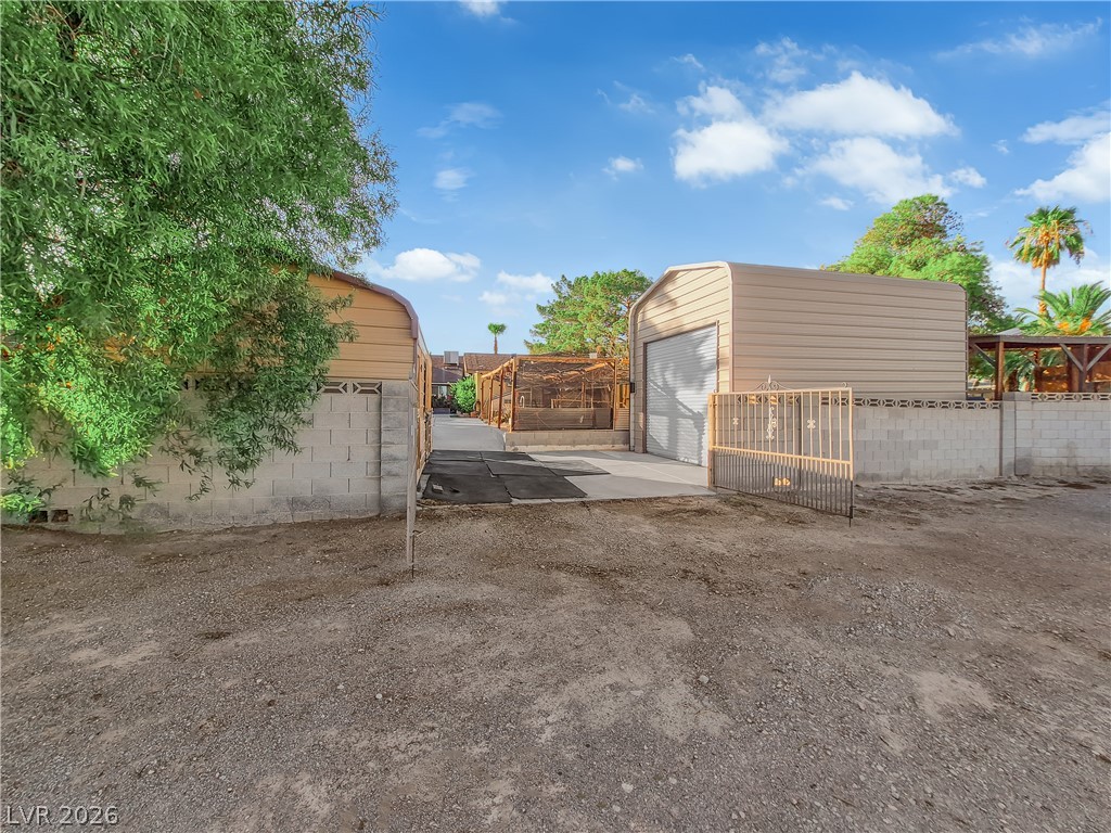 5513 Avenida Vaquero Las Vegas NV 89108