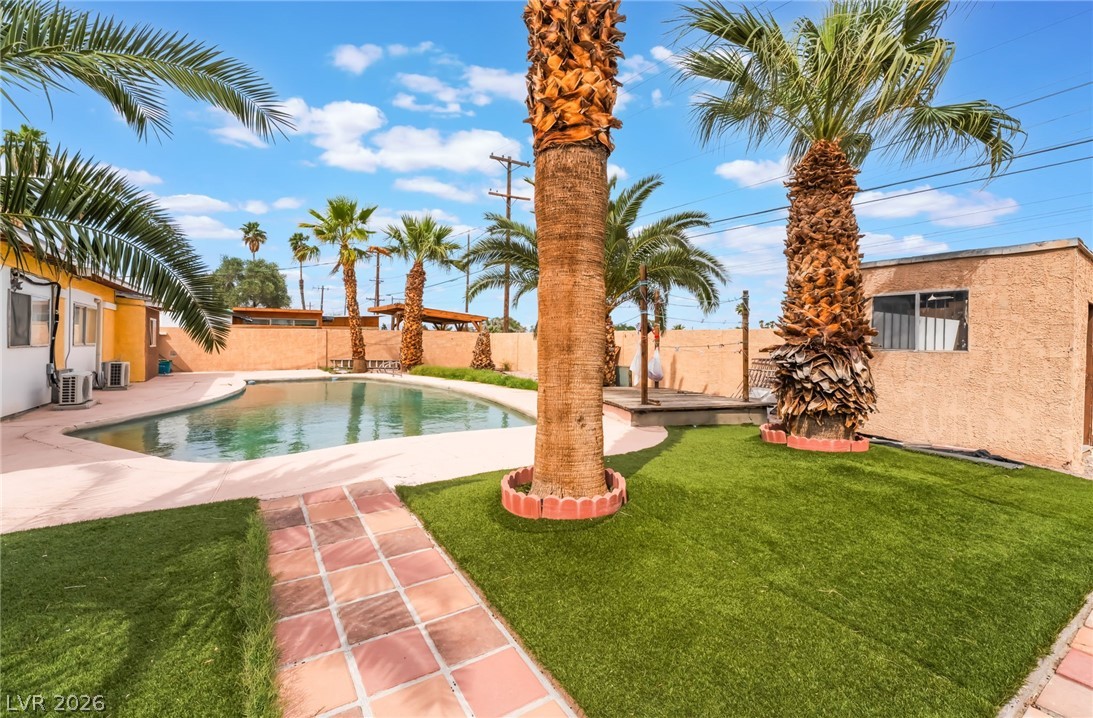 1413 South 17th Street Las Vegas NV 89104