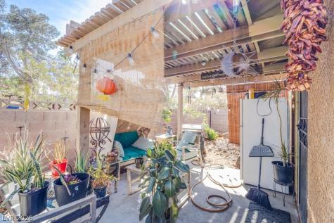 6533 Pinon Pine Way Las Vegas NV 89108