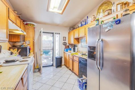 6533 Pinon Pine Way Las Vegas NV 89108