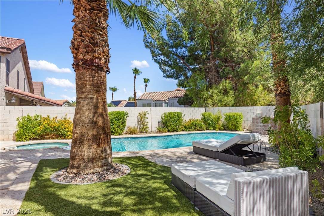 66 Huntfield Drive Henderson NV 89074